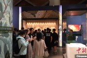入宅吉日百年典藏首渡重洋 124套英国工艺美术运动珍品亮相天津
